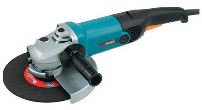 Makita GA9010C